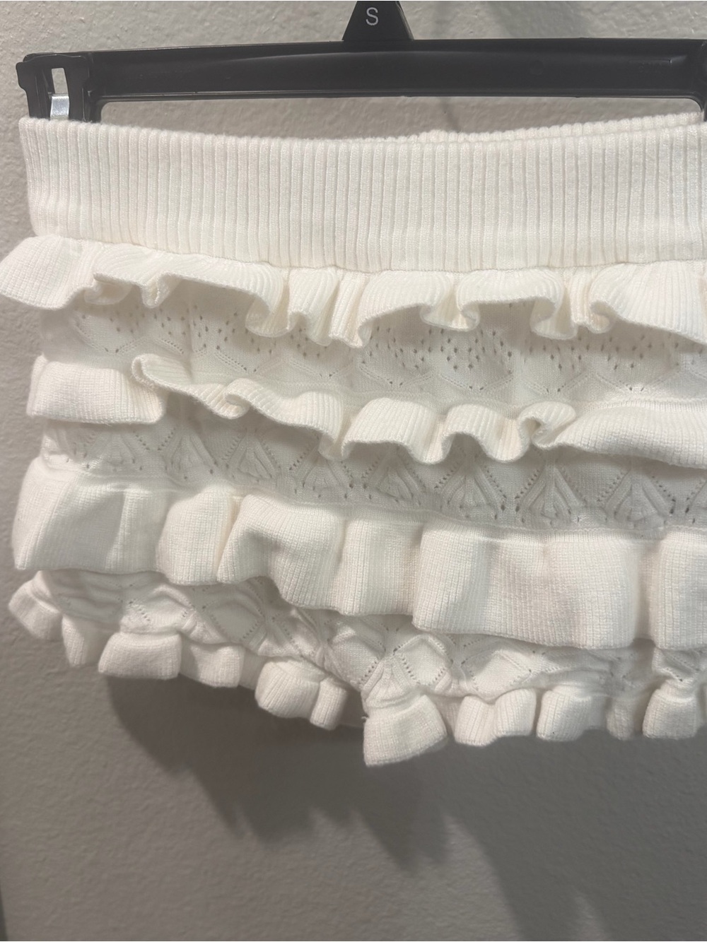 Edikted Ivory Ruffle Knit Skort